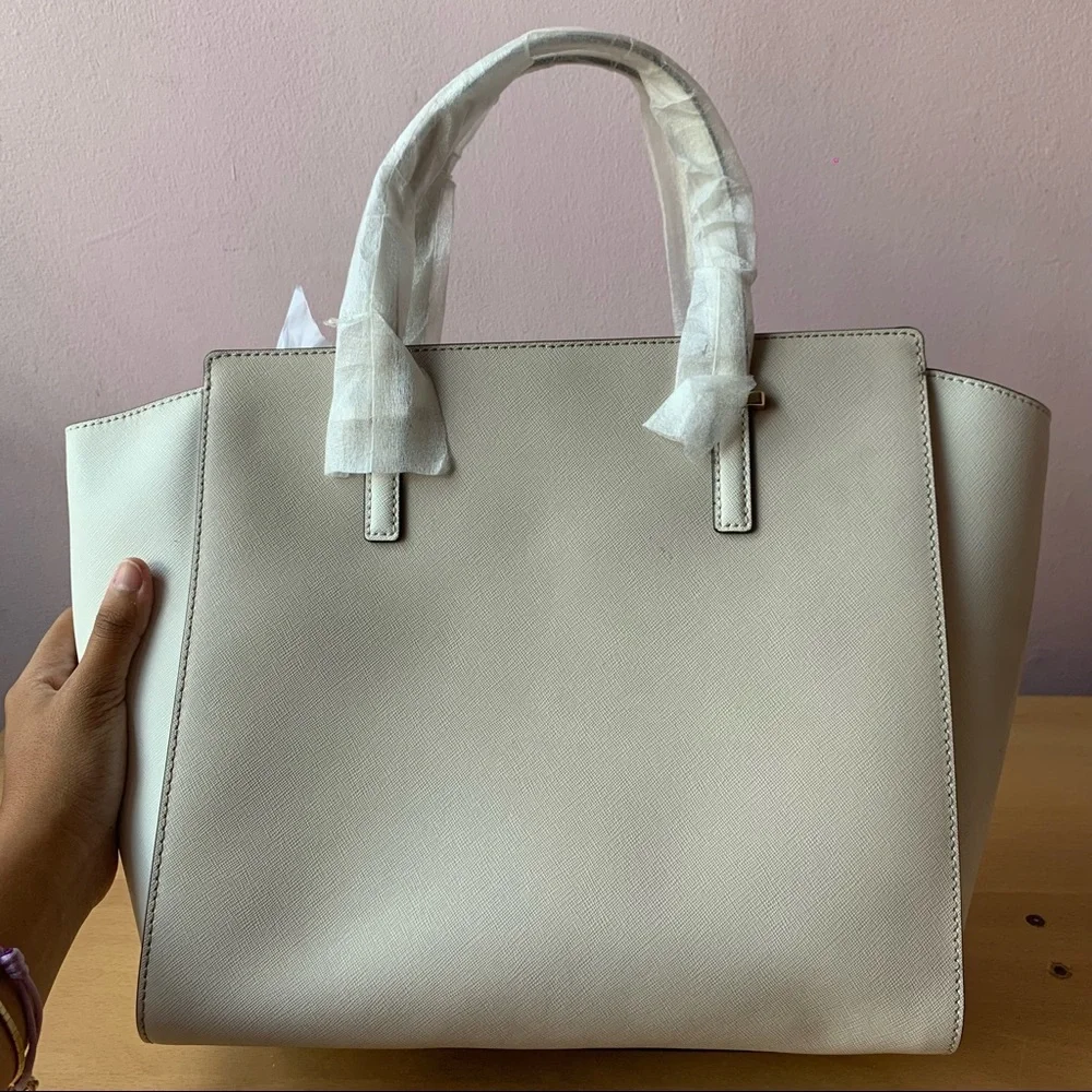 Brand New Kate Spade Beige and White Genuine Leather Shoulder Bag